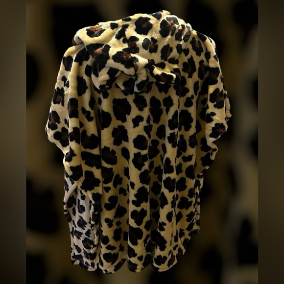 Wearable Plaid Hooded Throw Wrap Blanket Soft & Cozy Shawl Robe Pockets New OS - Picture 12 of 16